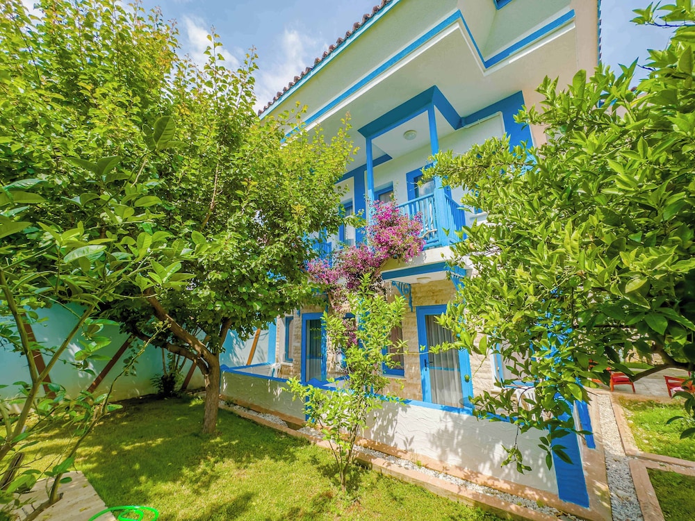 Ova Resort Hotel 49/55