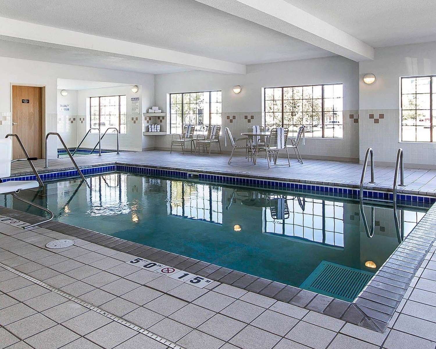 Comfort Inn Owatonna near Medical Center 8/20