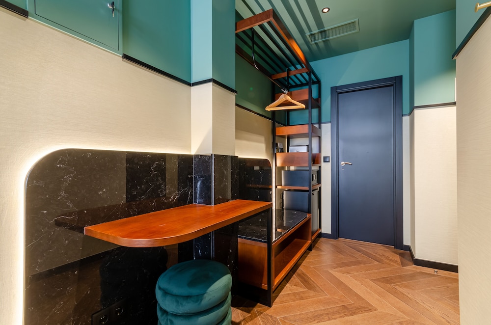 Nicola Rossio Hotel 39/47