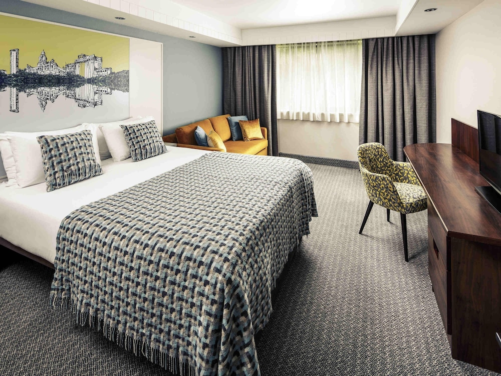 Mercure Swansea Hotel 20/61