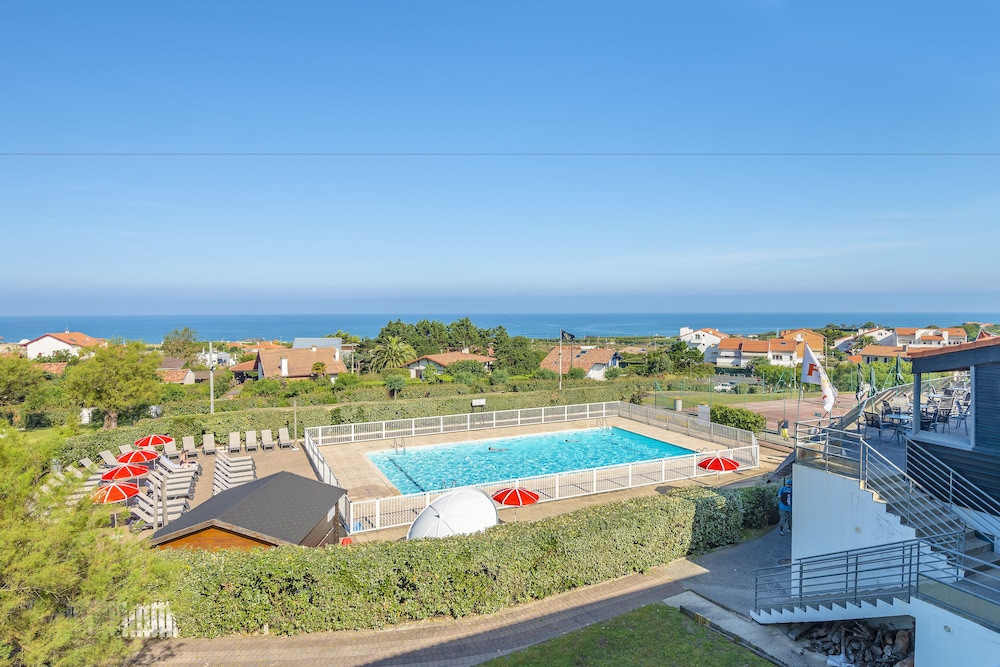 Azureva Anglet 6/59
