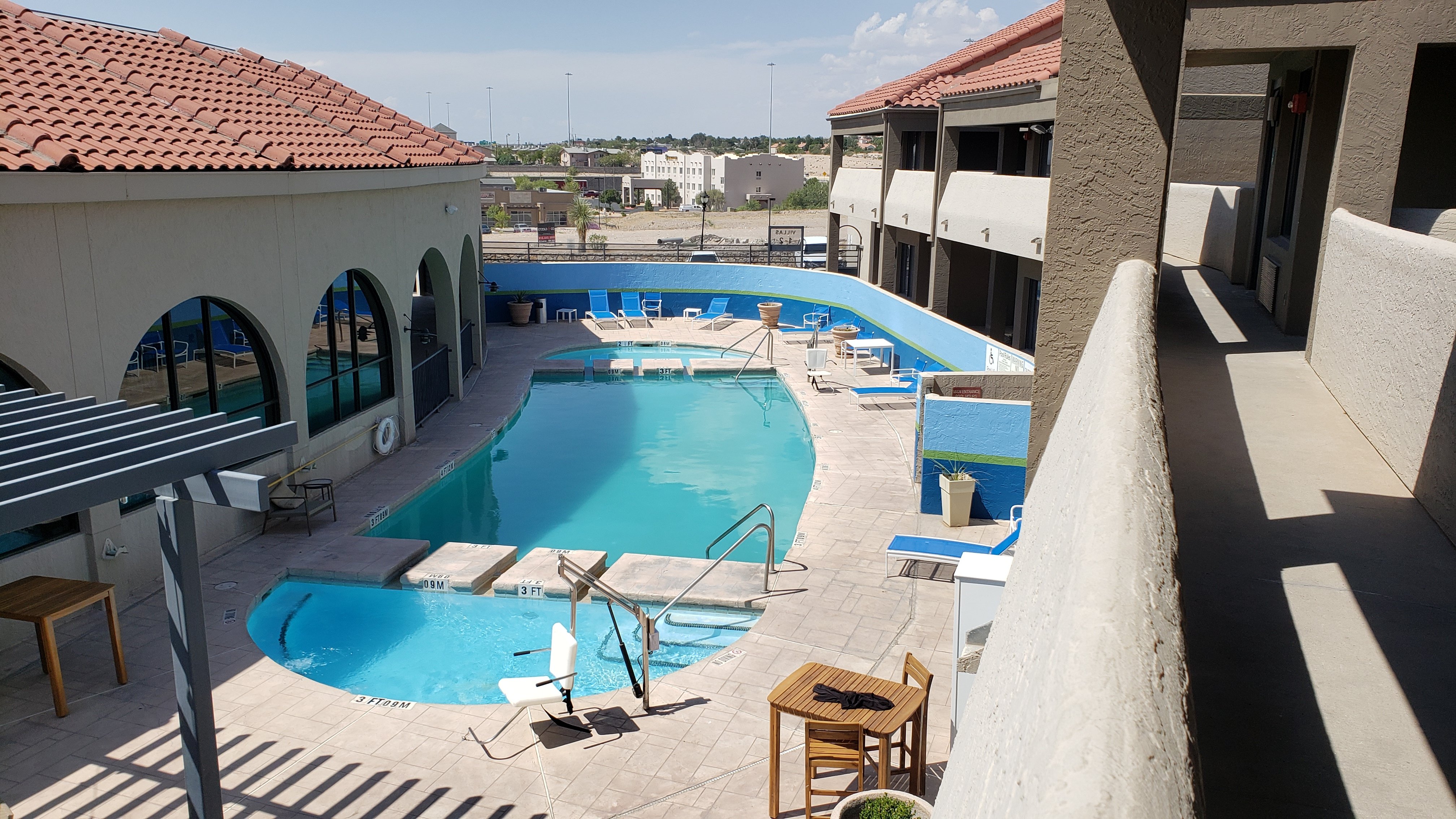 Holiday Inn el Paso West Sunland Park 71/75