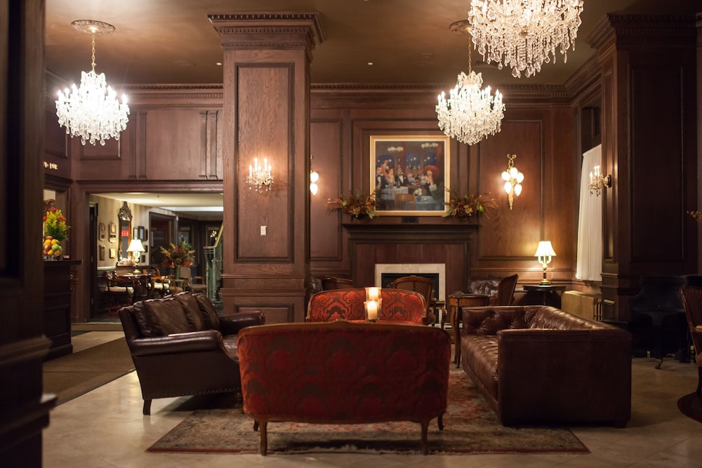 Landmark Inn 40/58