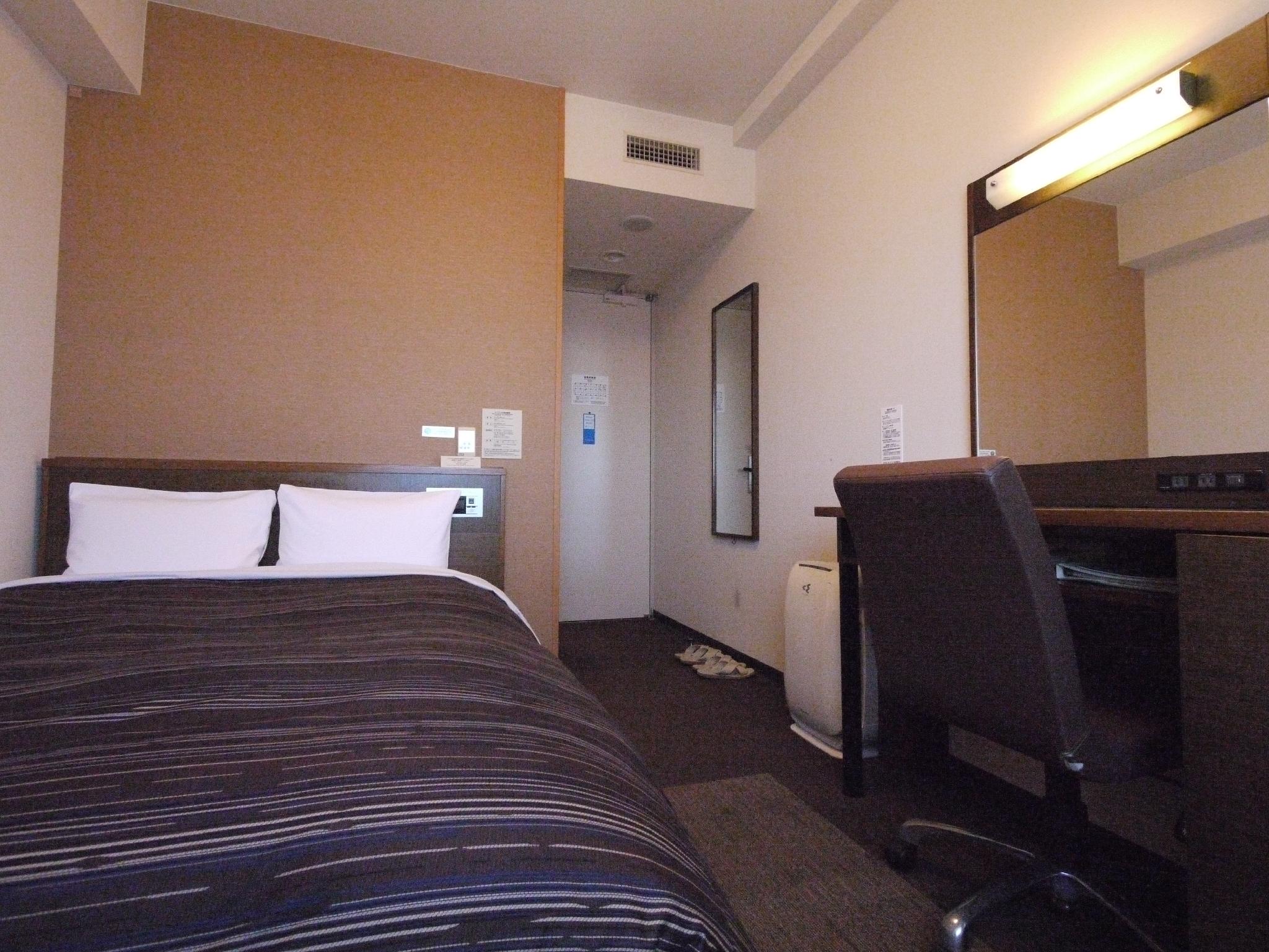 Semi Room, Standard, Semi Double Bed, Smoking
