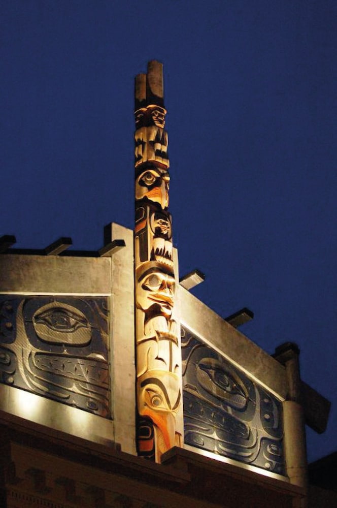 Skwachays Lodge 6/83