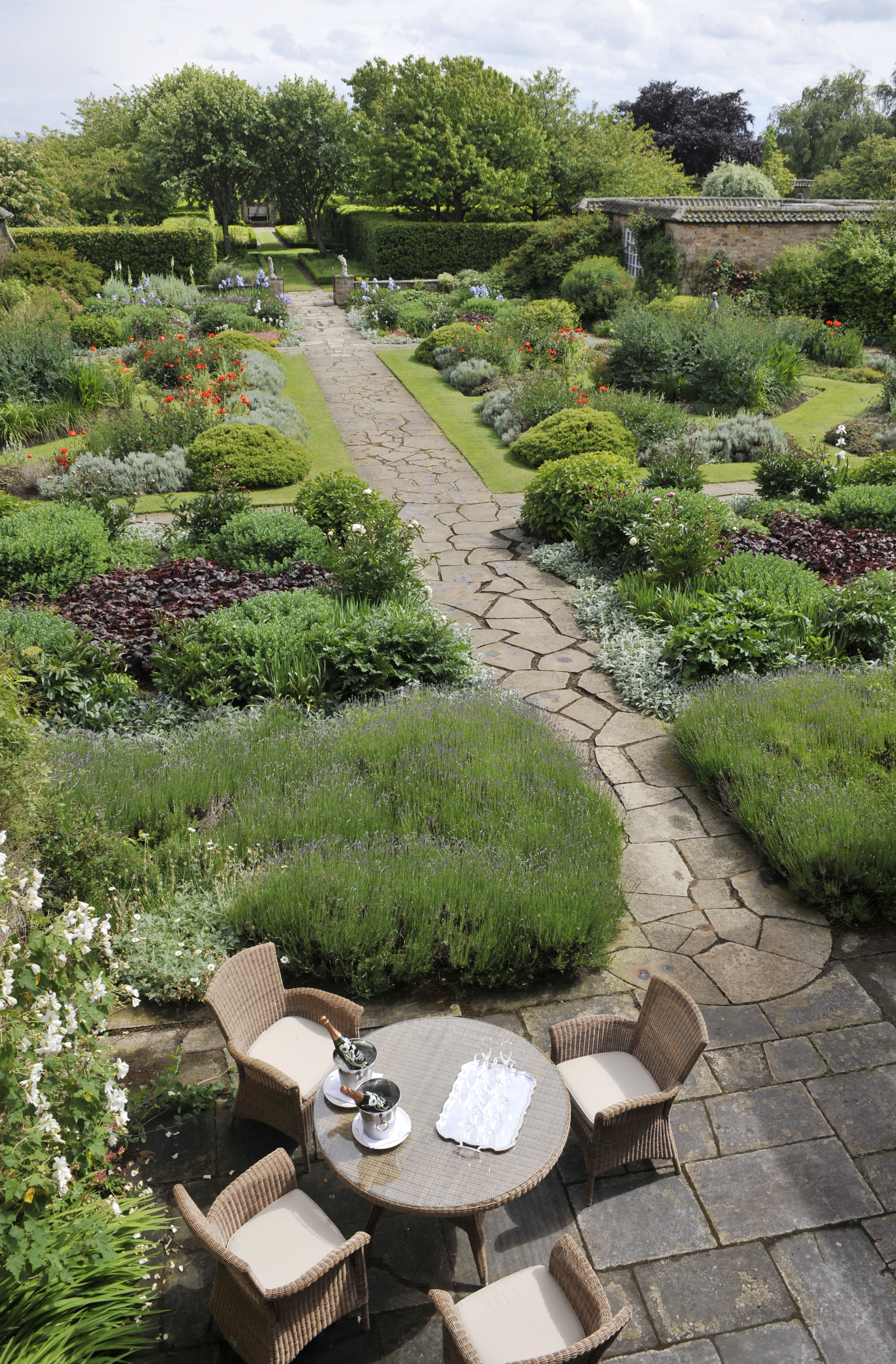 Greywalls Hotel and Chez Roux 39/61