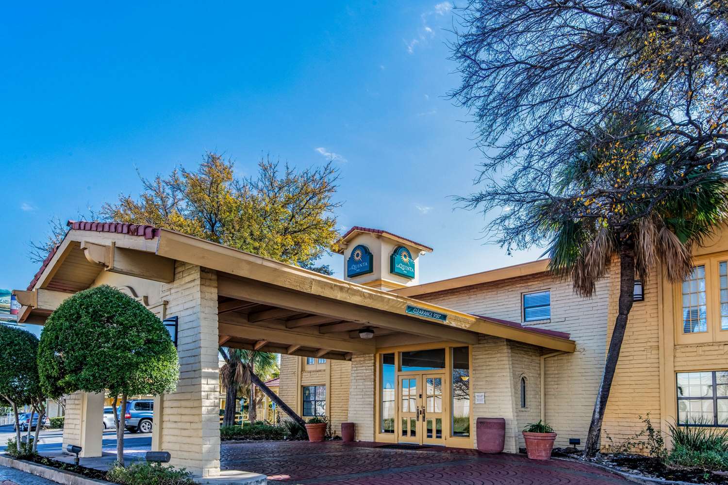 La Quinta Inn By Wyndham IH-10 West San Antonio TX 2/52