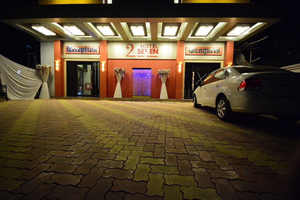 Hotel 24 Seven 35/40