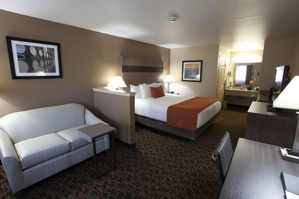 Hawthorn Suites By Wyndham Napa Valley 13/42