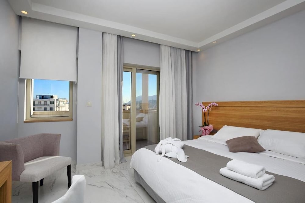 Lefkas Hotel 10/50