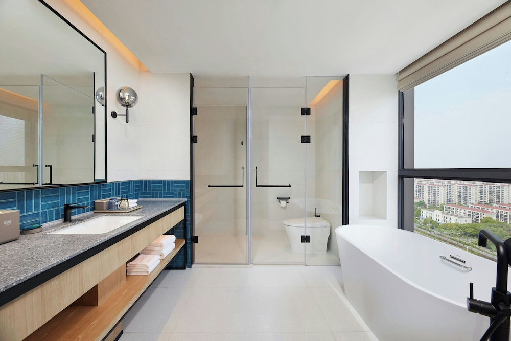 Four Points by Sheraton Shanghai International Tourism and Resorts Zone 46/50