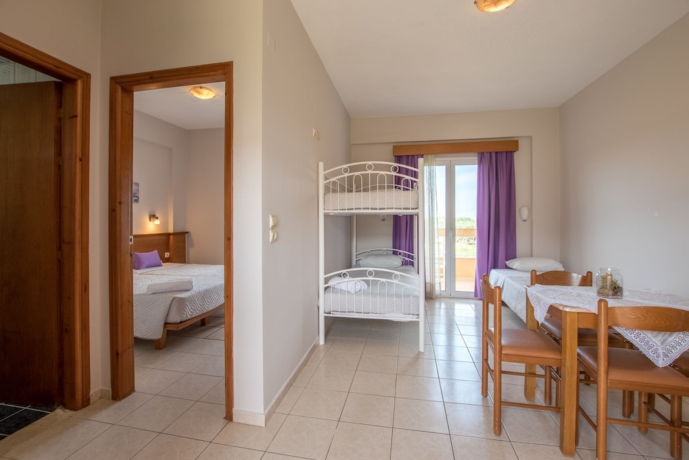 Danelis Studios & Apartments 29/55