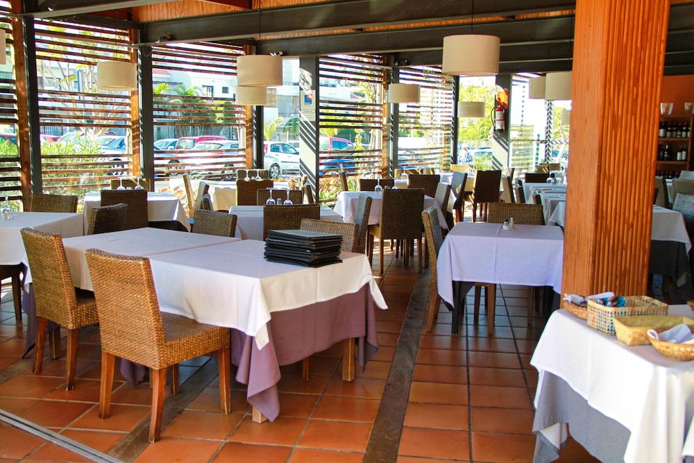 Apartamentos Hg Tenerife Sur 30/50