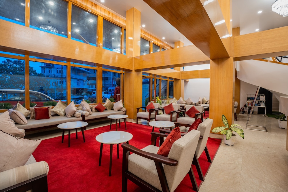 Summit Grand Resort & Spa Gangtok 8/18