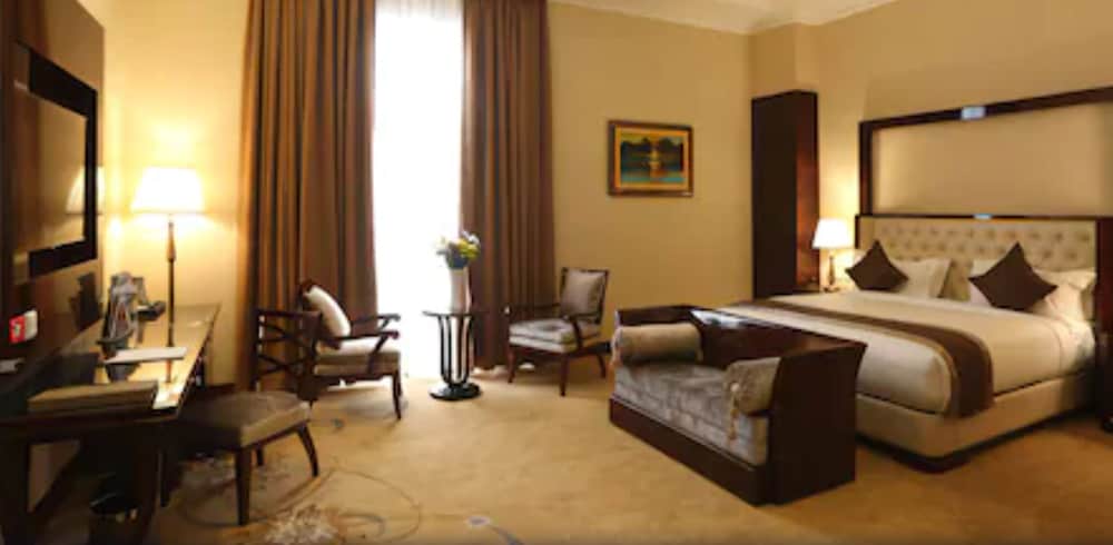 Deluxe  Room
