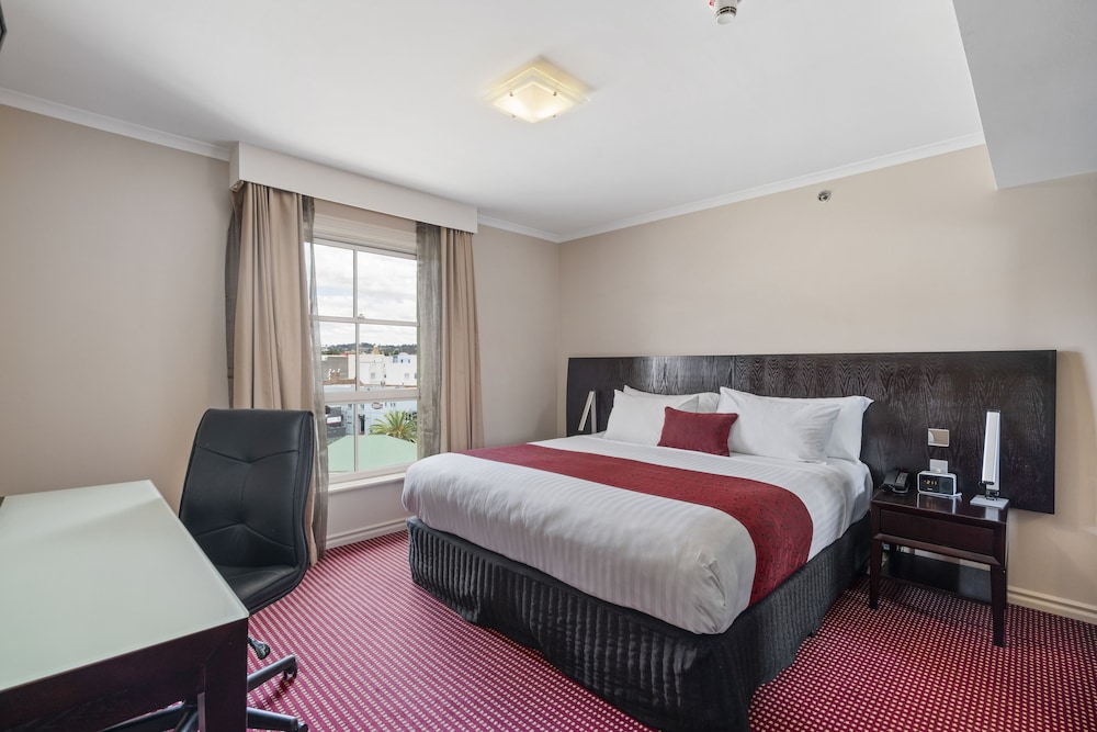 1 Bedroom, Suite, King Bed