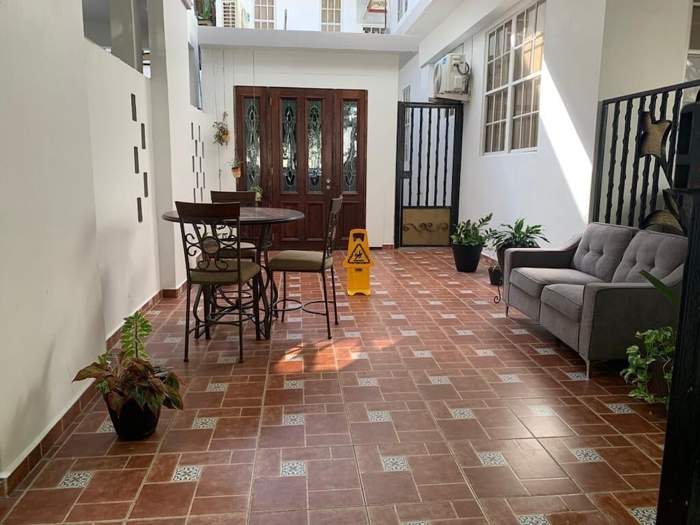 Placid Suites (ex. HM Suites) 31/50