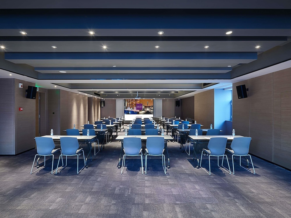 Mercure Yinchuan Xinhua 33/45