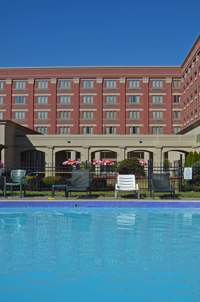 Mountaineer Casino, Racetrack & Resort 4/37