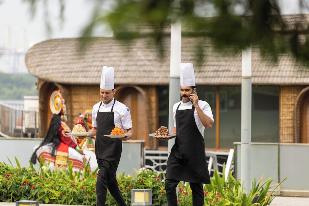 GRAND HYATT KOCHI BOLGATTY 12/71