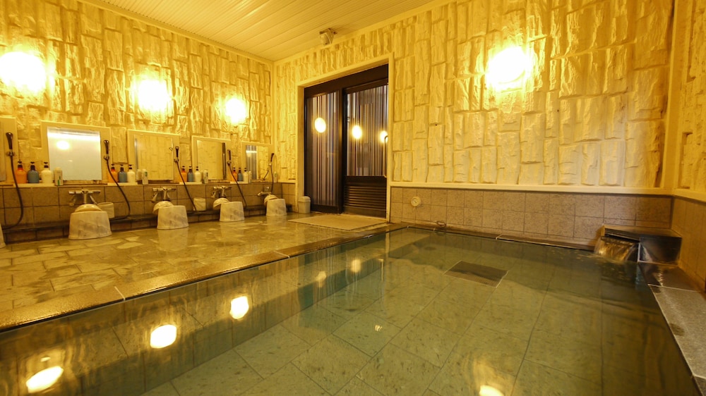 Hotel Route-Inn Oogaki Inter 24/44