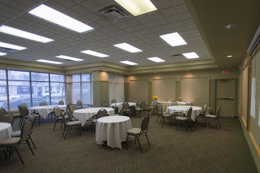 Lakeview Gimli Resort 28/36