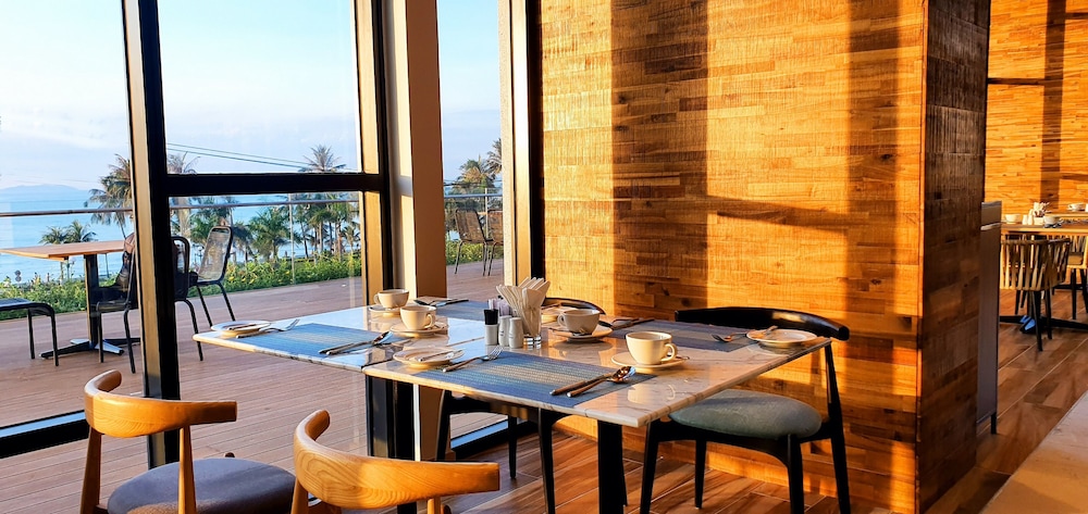 Anya Premier Beachfront Hotel Quy Nhon 34/50