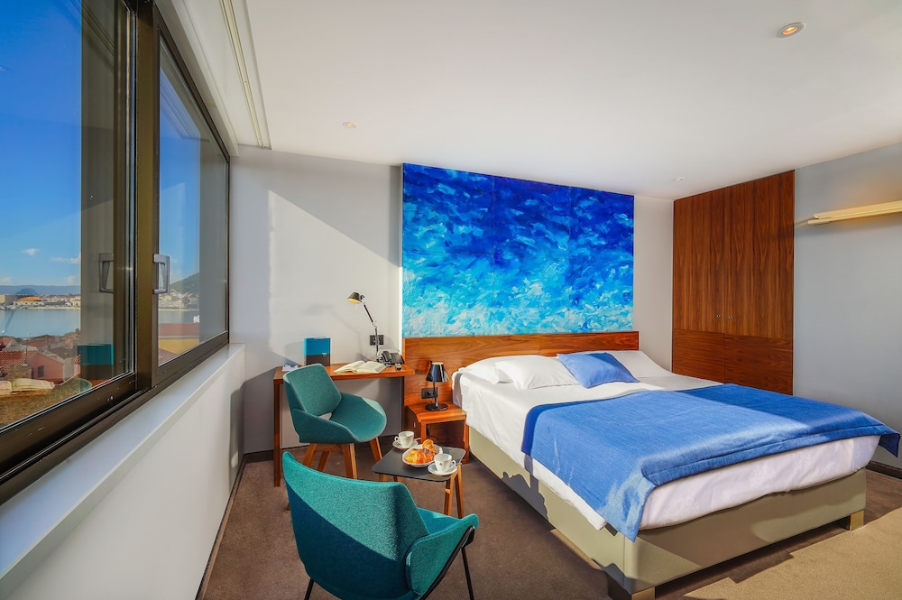 Horizon Luxury Suites 19/50