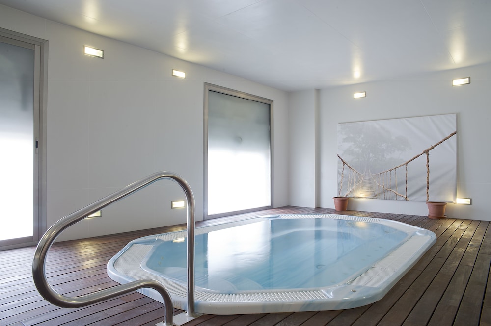 Bahia Calpe Hotel by Pierre and Vacances 39/69