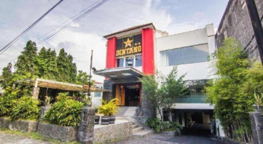Hotel Bintang Solo 9/50
