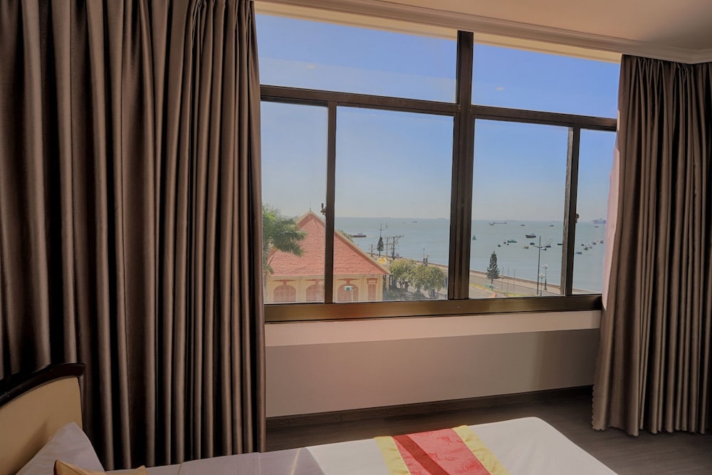 Vung Tau P T Hotel 25/44