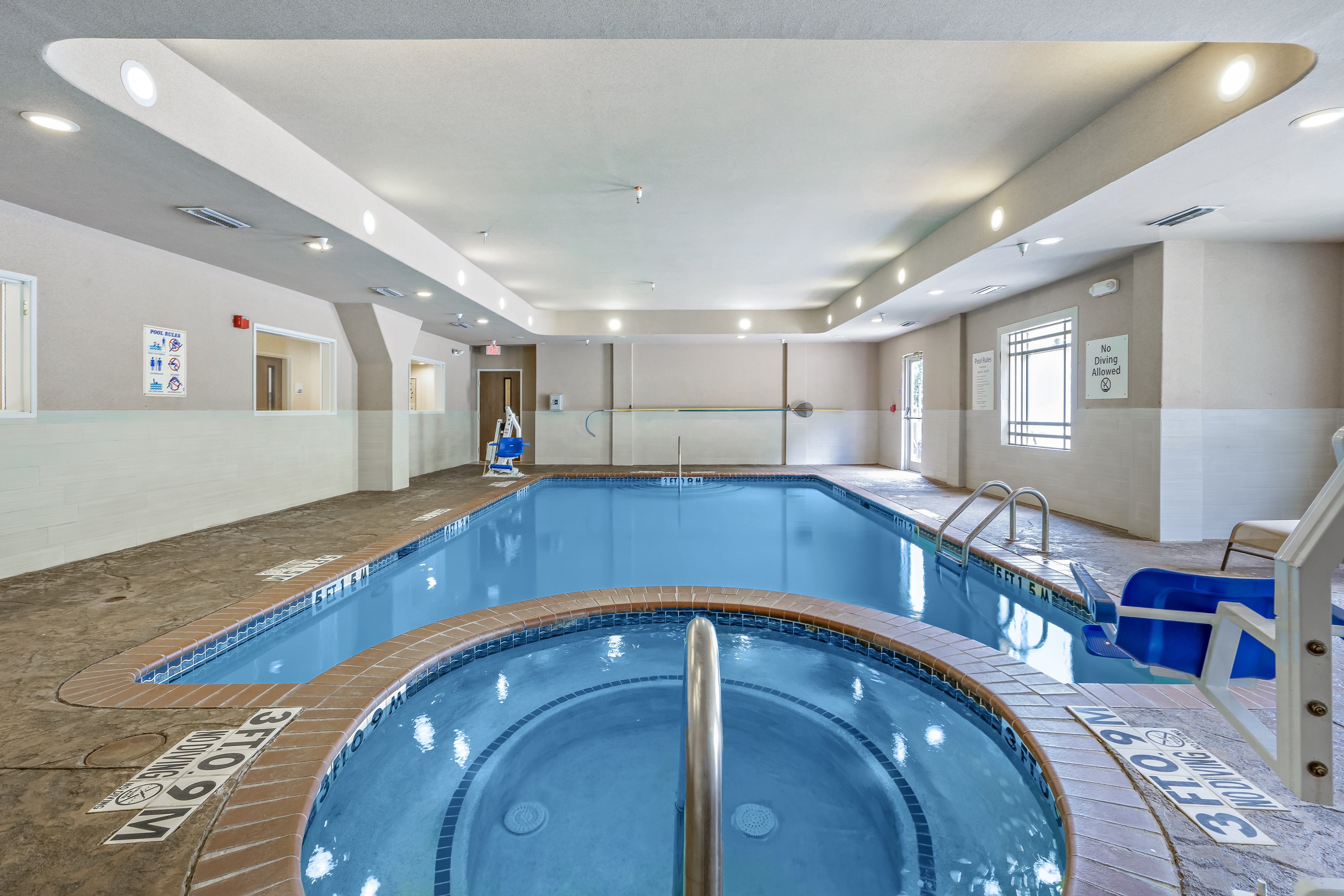 Holiday Inn Express Hotel And Suites Kilgore North 37/58