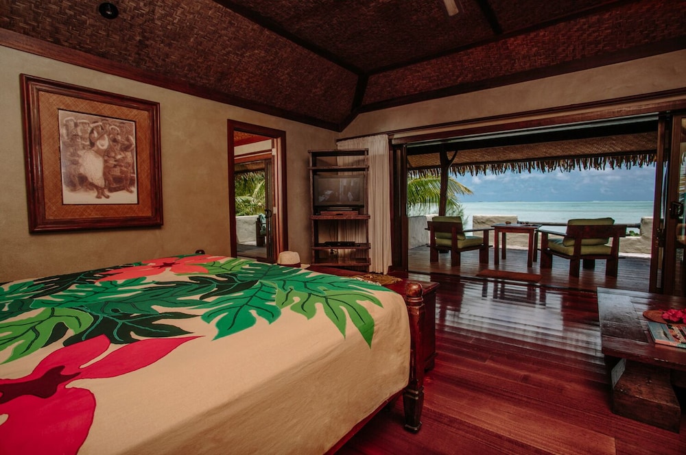 Pacific Resort Aitutaki 6/23
