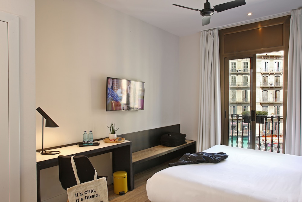 Hotel Chic&basic Lemon Barcelona 13/33
