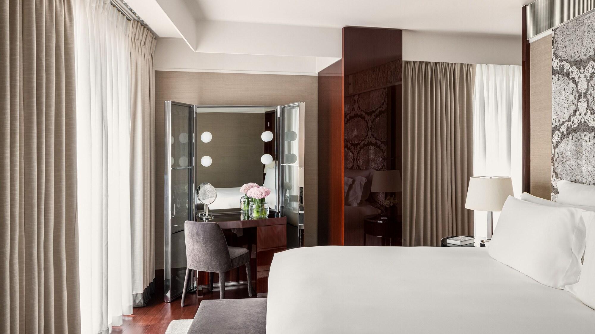 1 Bedroom, Signature, Suite