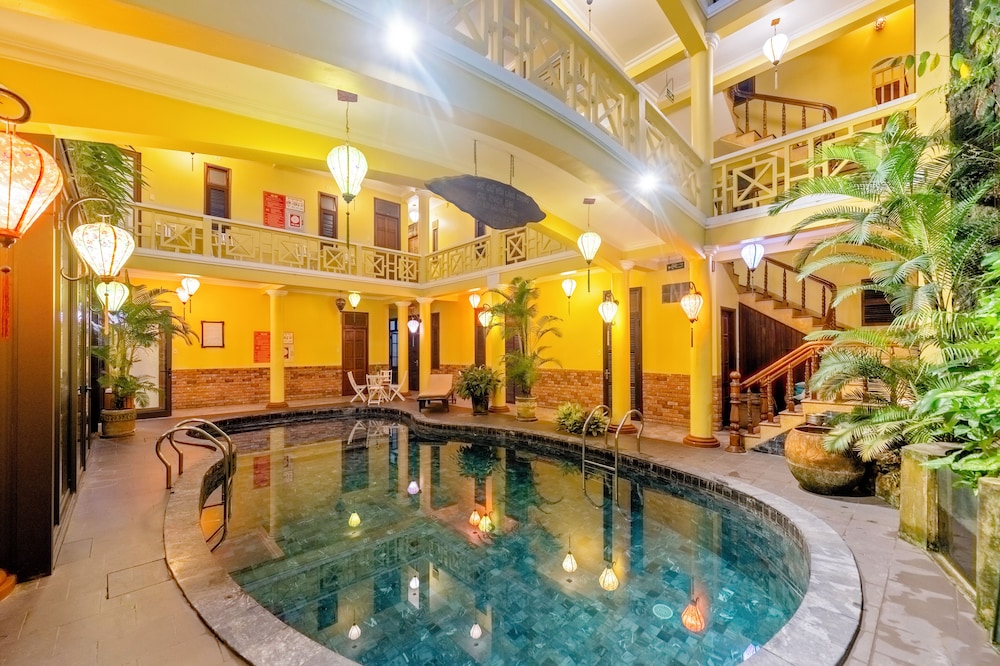 Thanh Van 1 Hotel 65/67