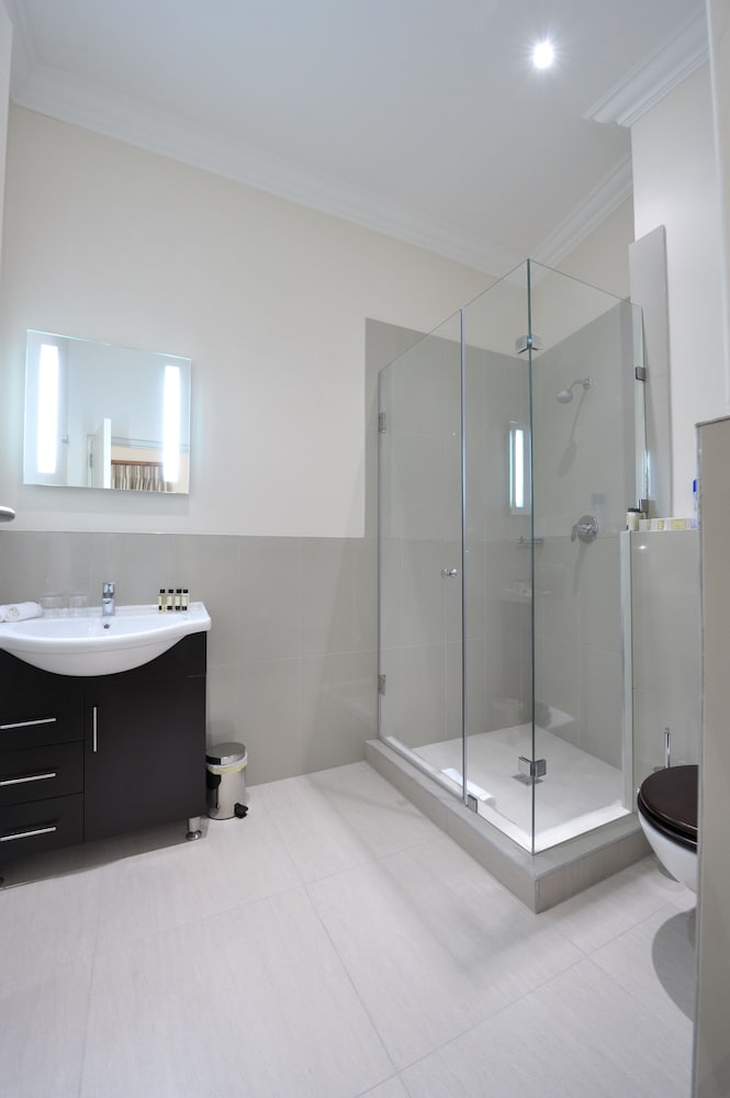 The Sir David Boutique Guest House 49/50