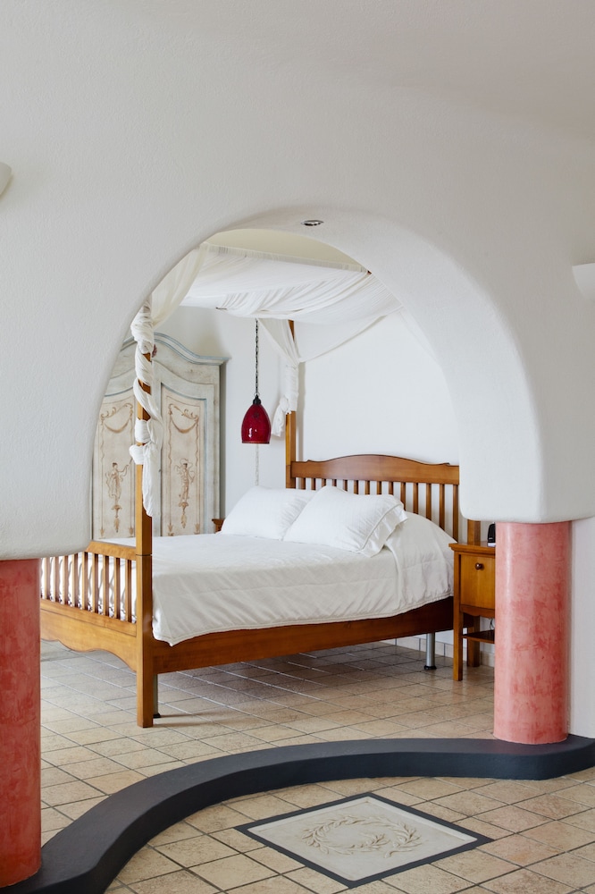 ホメリック ポエムズ アパートメンツ 写真3
