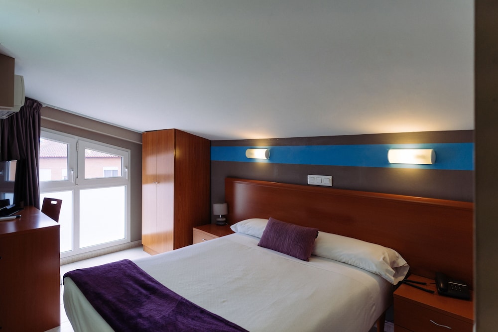 Hotel Rural Tierras Del Cid 13/71