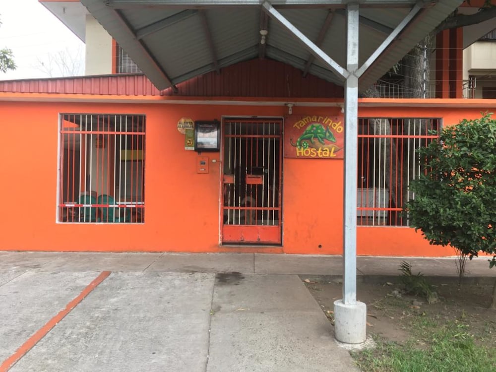 Tamarindo hostel 2/50