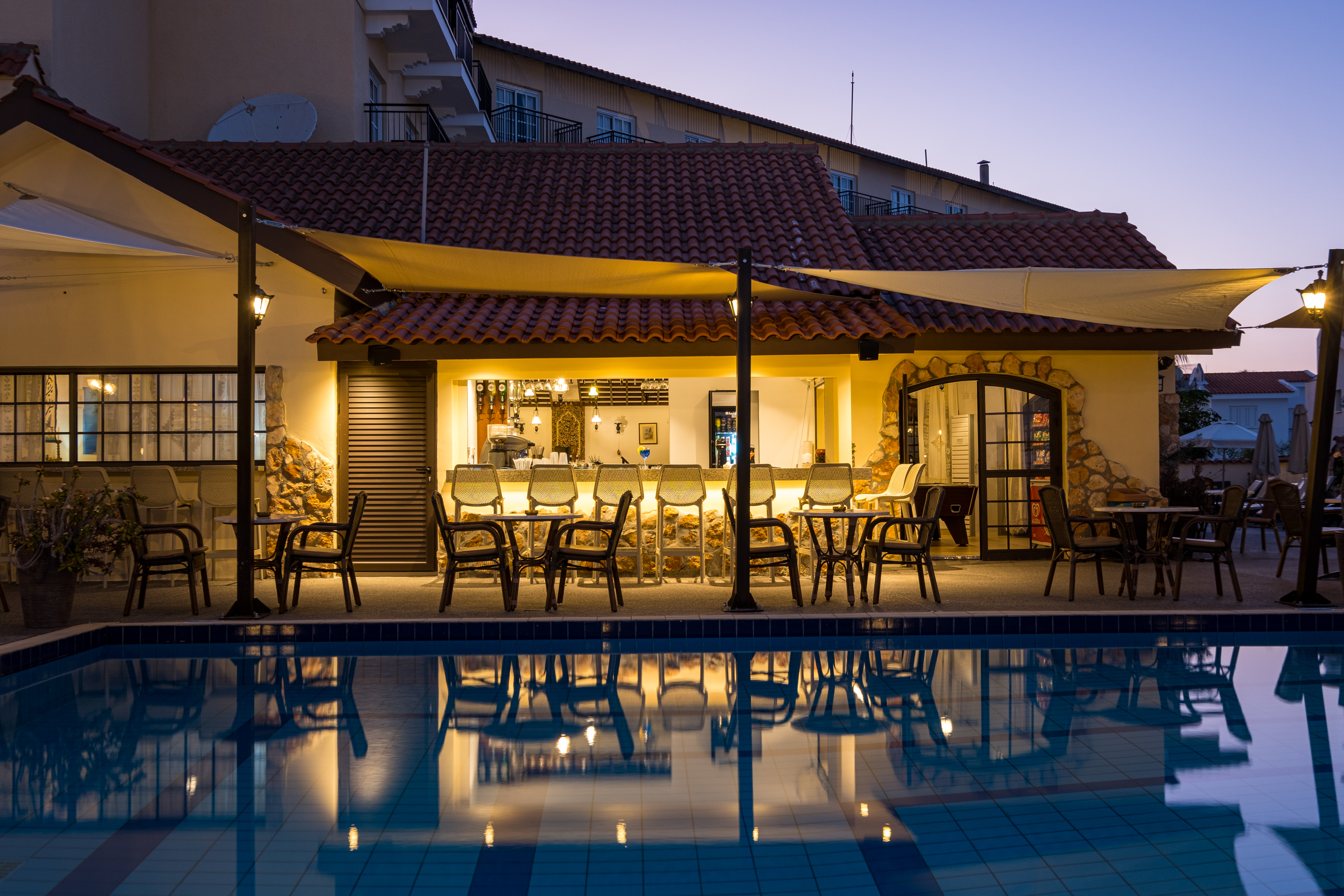 Anais Bay Apartment 2/50