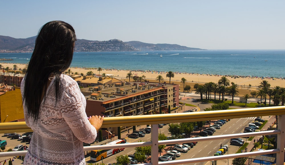Xons Platja Hotel Apartaments 30/73