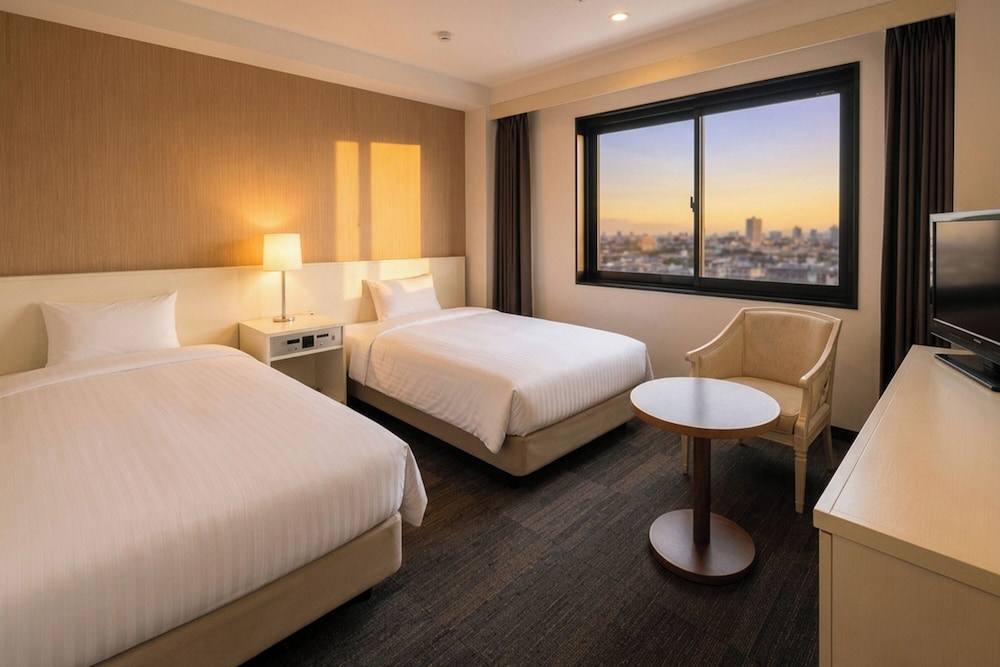 City Hotel Airport In Prince 23/63