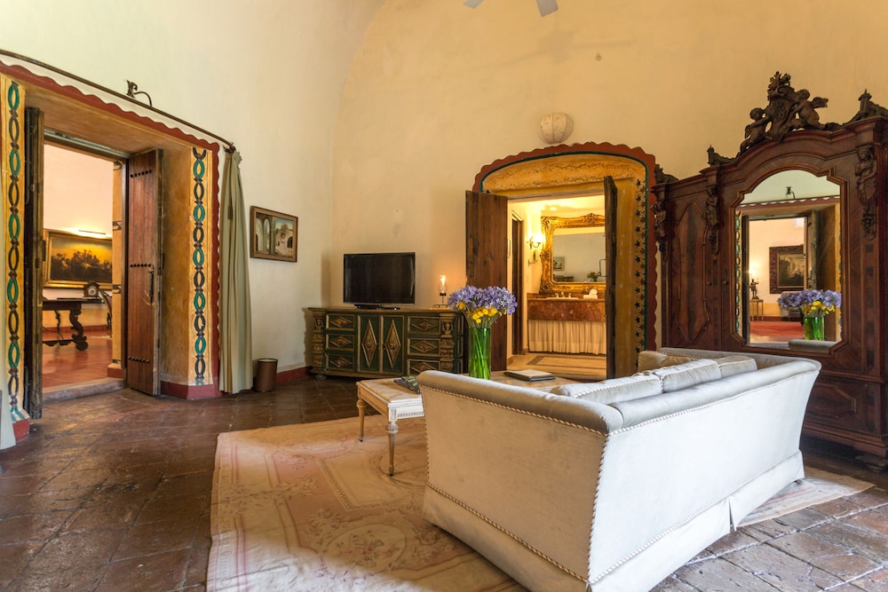 Hacienda San Gabriel de las Palmas 13/80