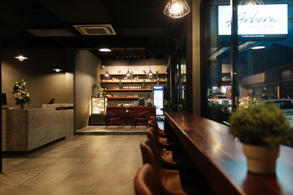 The Arbern Hostel x Bistro 36/50