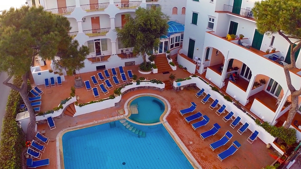 Grand Hotel Ischia Lido 20/30