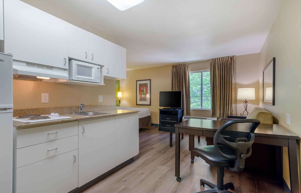 Extended Stay America - Atlanta-Perimeter-Peachtree Dunwoody 25/39