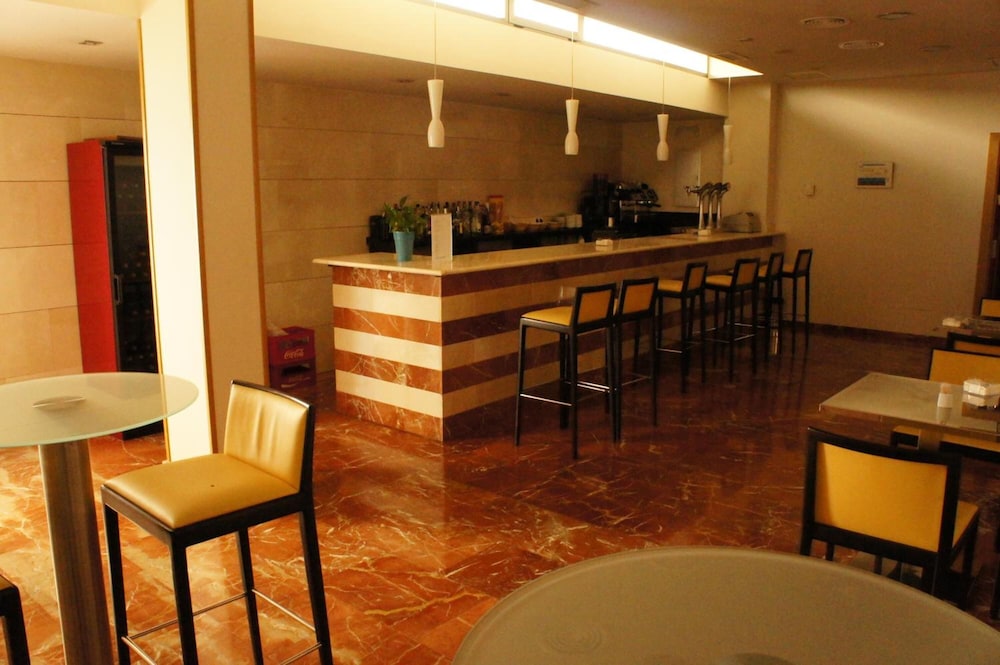 Tch Hotel 33/50