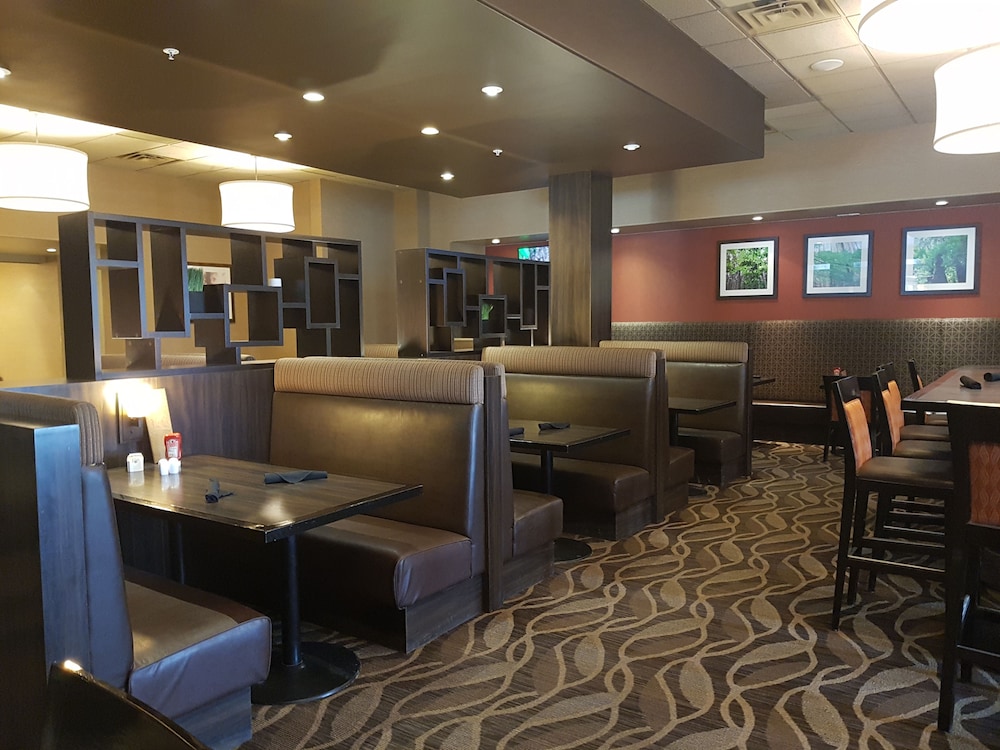 Quality Hotel & Conference Centre Fort McMurray 22/41