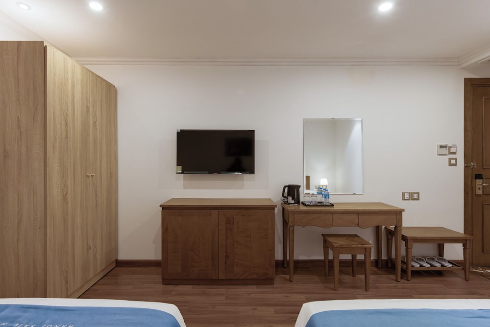 Hanoi Sail Hotel 43/50